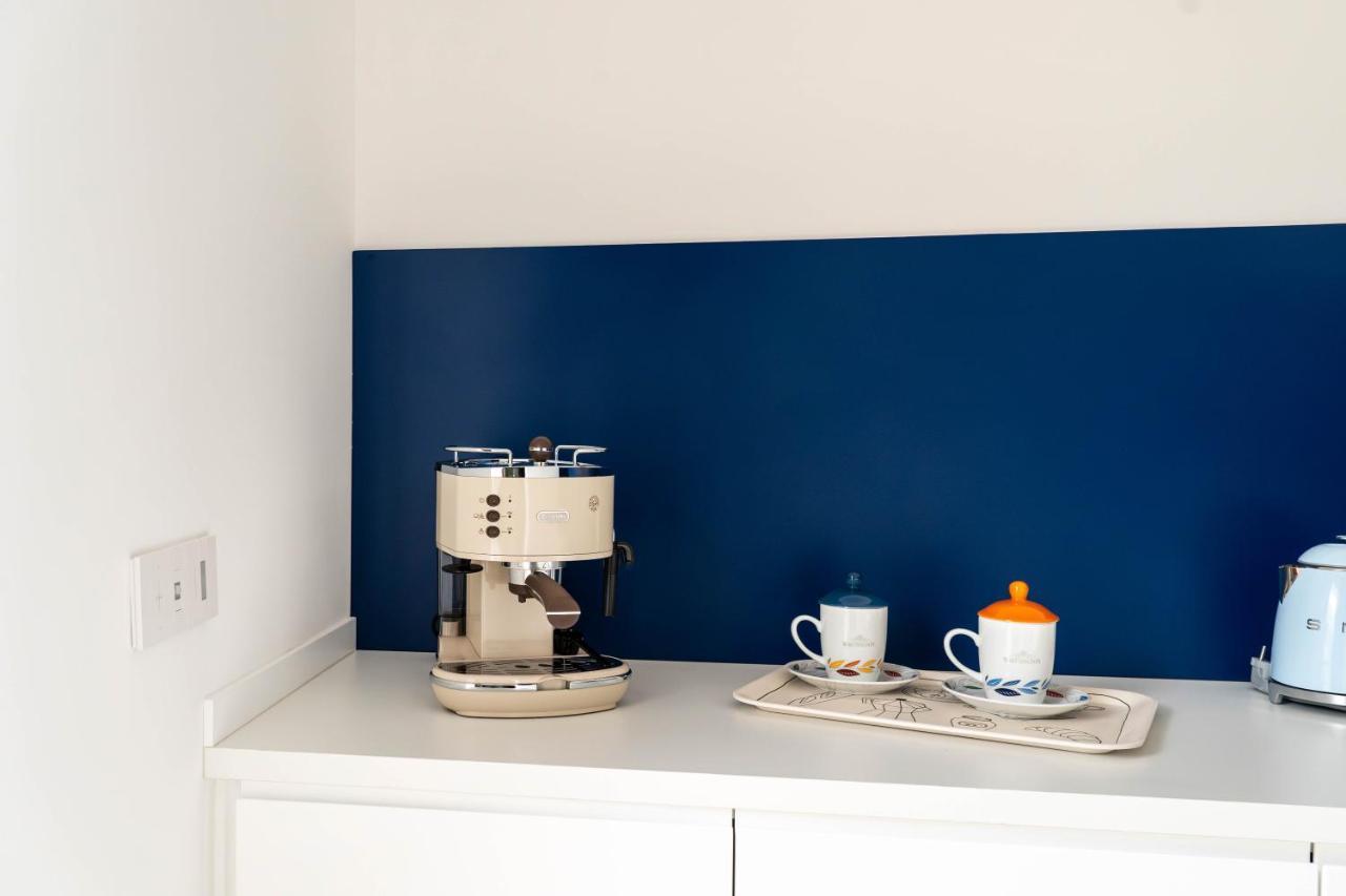 Donna Giacinta Blu Luxury Flat Apartamento Bari Exterior foto