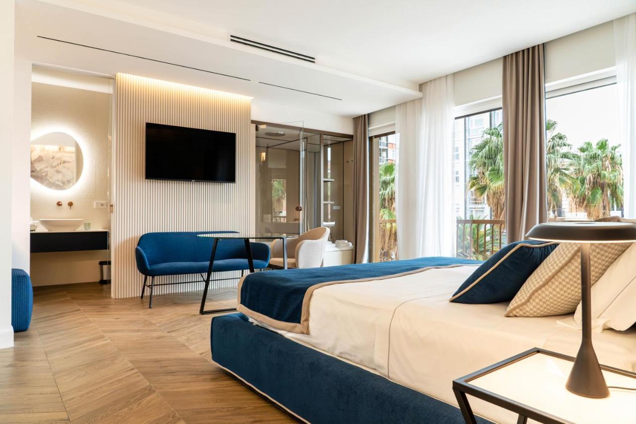 Donna Giacinta Blu Luxury Flat Apartamento Bari Exterior foto